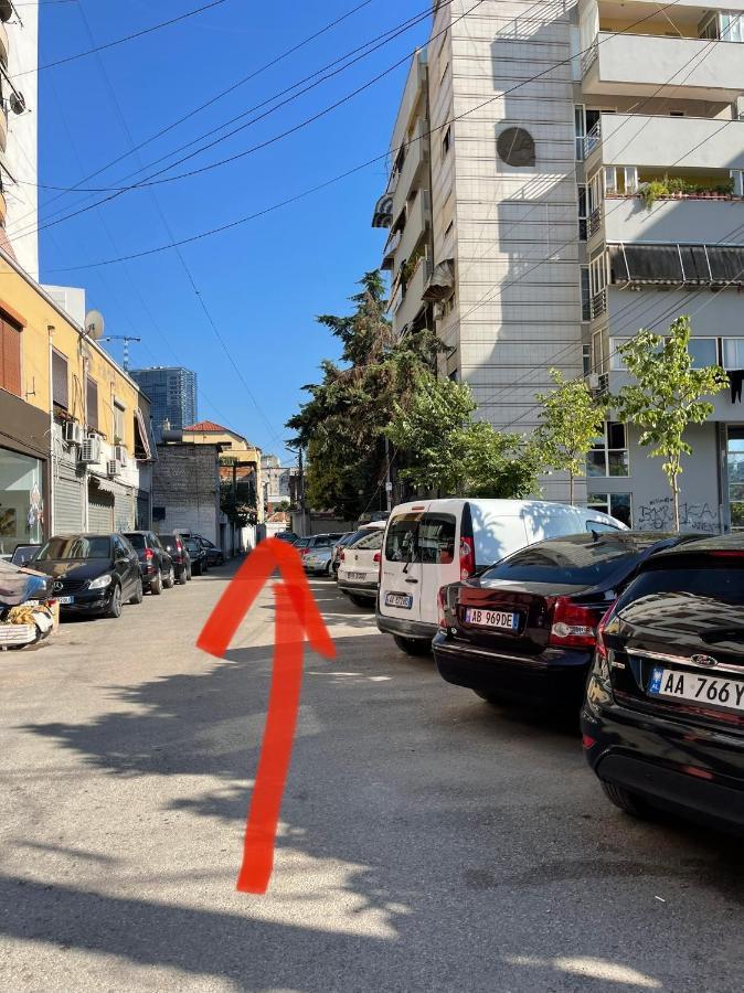 Albjona Guesthouse Tirana Exteriör bild