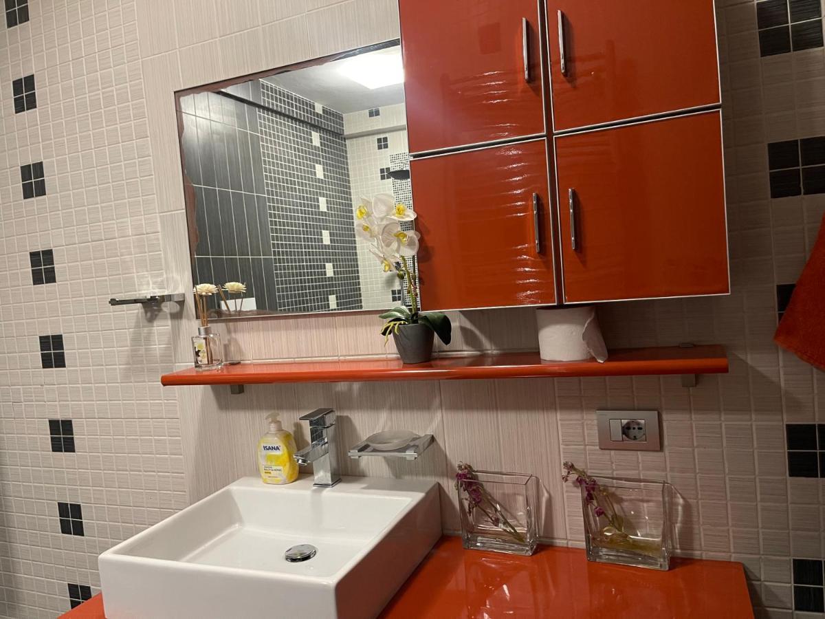 Albjona Guesthouse Tirana Exteriör bild