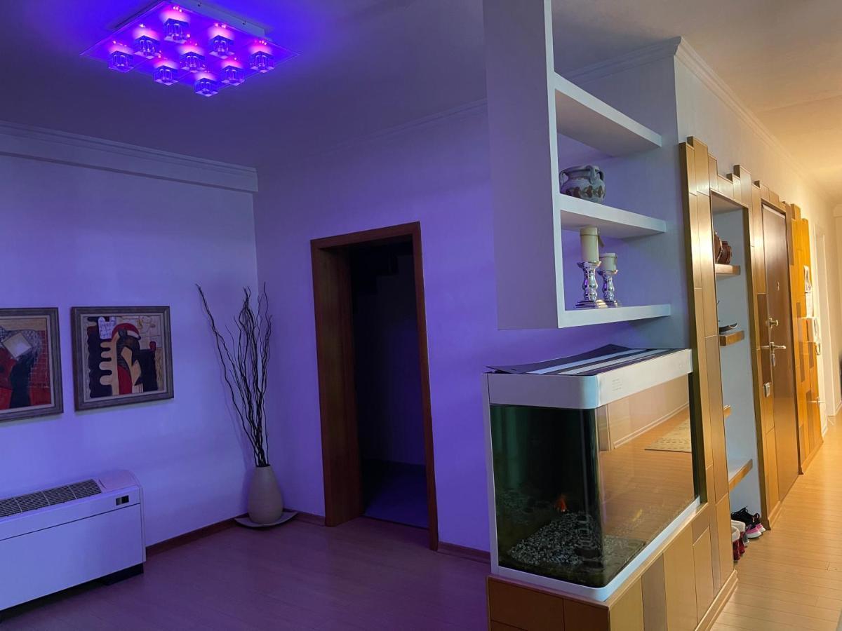 Albjona Guesthouse Tirana Exteriör bild
